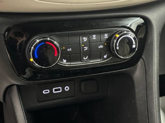 Used 2023 Buick Encore GX Preferred w/ Cold Weather Comfort Package FWD image 24