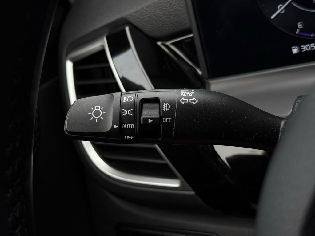 Certified 2024 Kia Seltos S FWD image 28