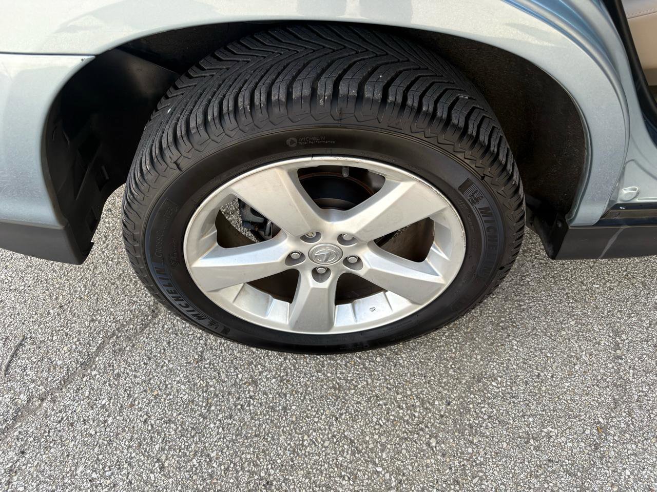 Used 2005 Lexus RX 330 AWD image 16