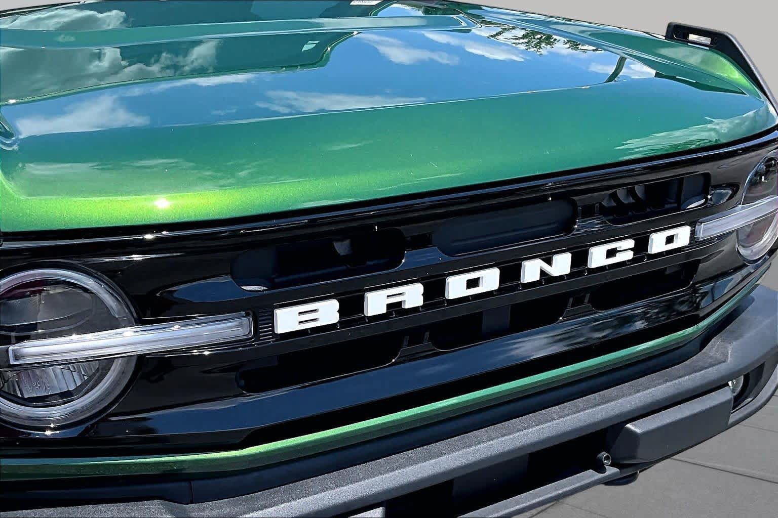 Certified 2025 Ford Bronco Outer Banks AWD/4WD image 29