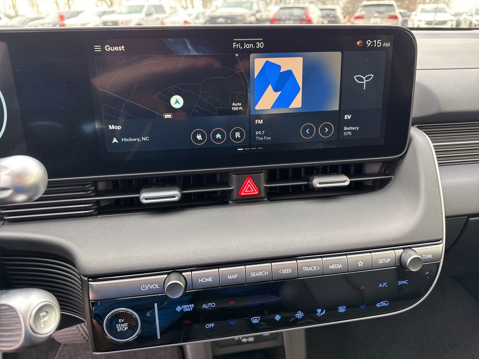 Used 2025 Hyundai Ioniq 5 SEL image 25