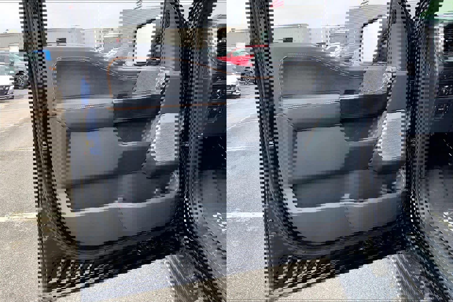 Certified 2022 Ford F150 Platinum w/ Equipment Group 701A High image 22