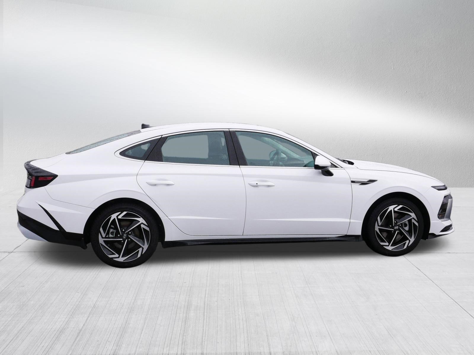 Certified 2026 Hyundai Sonata SEL image 8