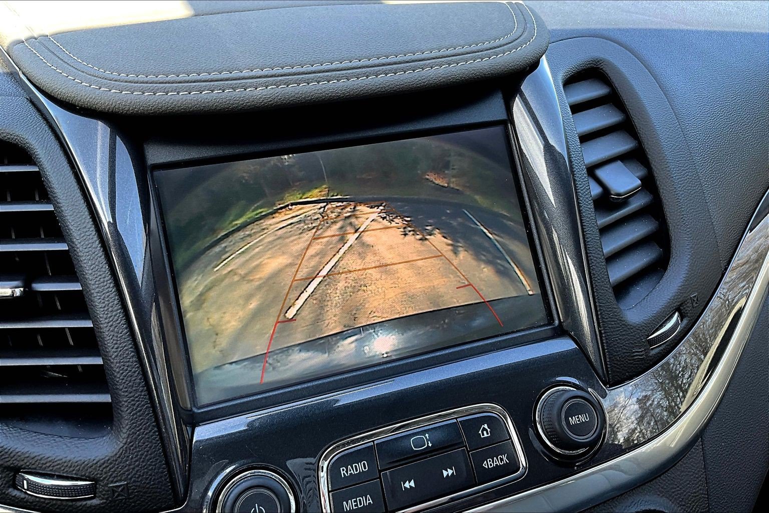 Used 2018 Chevrolet Impala LS FWD image 14