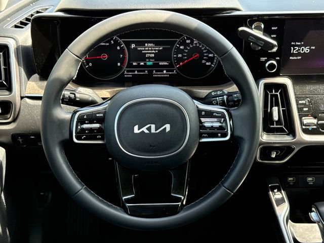 Used 2022 Kia Sorento EX FWD image 14