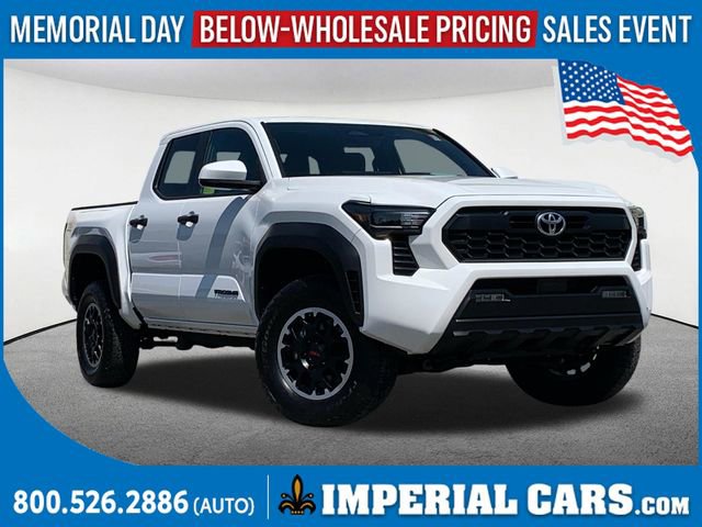 Used 2024 Toyota Tacoma TRD Off-Road AWD/4WD image 1