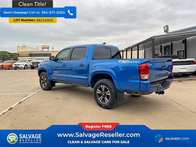 Used 2017 Toyota Tacoma TRD Sport w/ Tow Package image 4