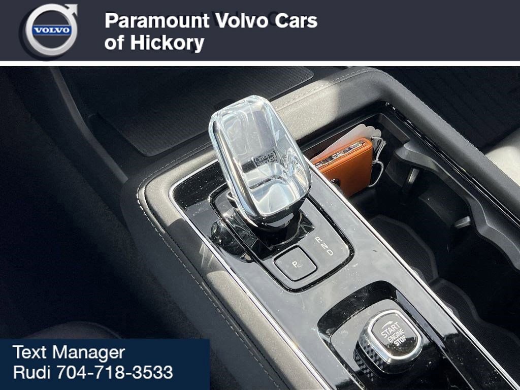 New 2025 Volvo XC90 B6 Plus w/ Protection Package Premier image 26
