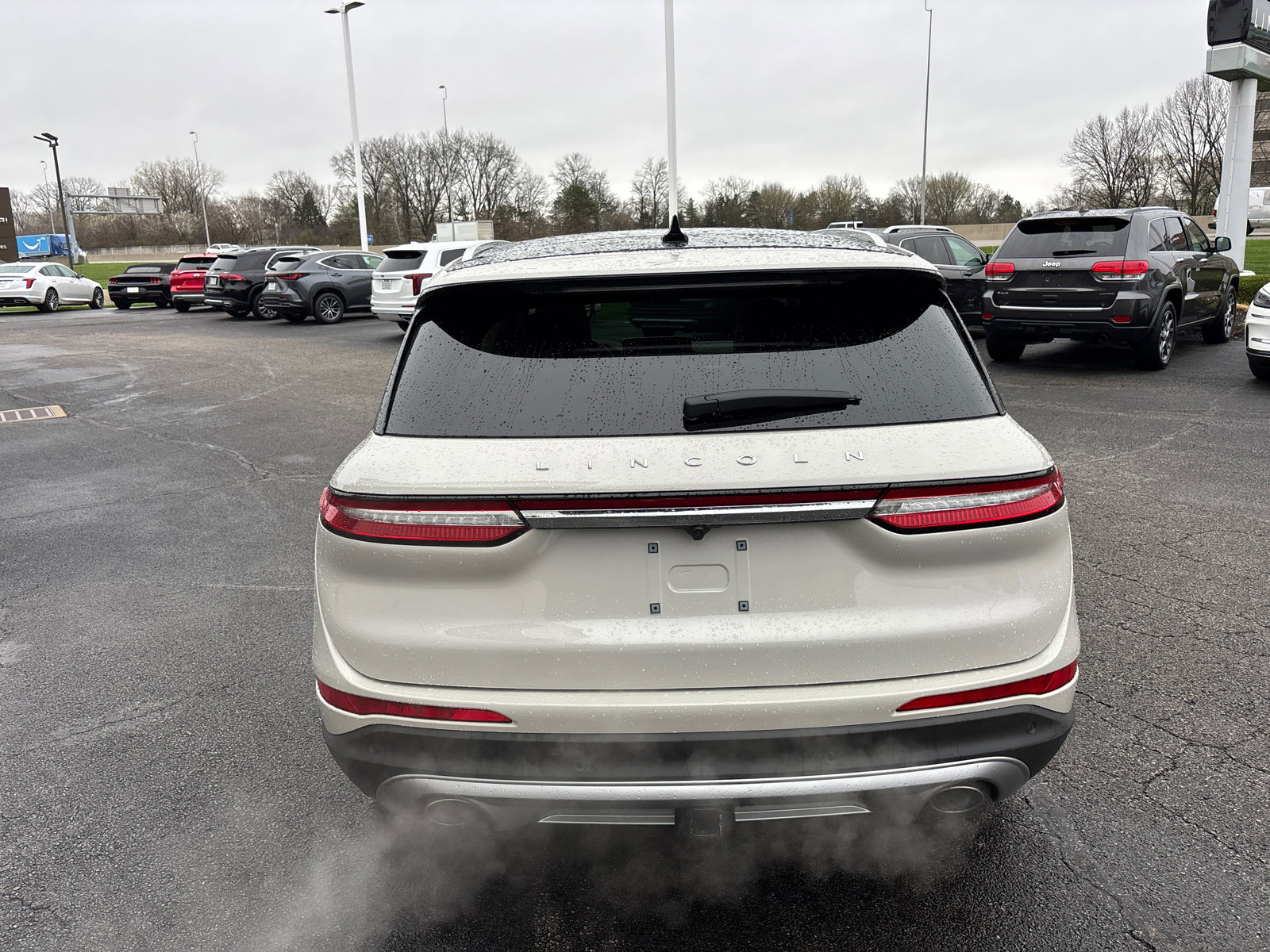 Certified 2023 Lincoln Corsair Reserve w/ Equipment Group 201A image 6