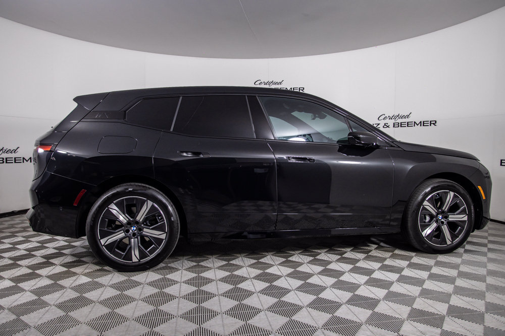 Used 2026 BMW iX xDrive45 AWD/4WD image 4