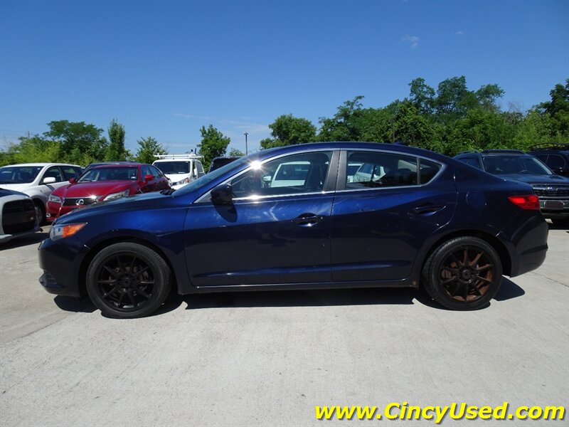 Used 2014 Acura ILX w/ Technology Package FWD image 6