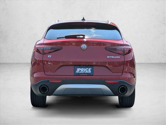 Used 2018 Alfa Romeo Stelvio Ti AWD/4WD image 7