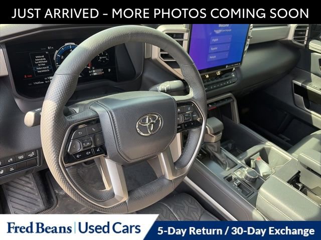 Used 2024 Toyota Tundra Limited AWD/4WD image 11