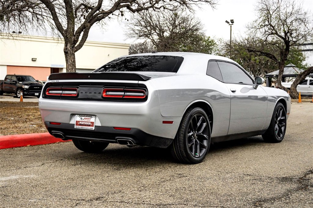 Used 2021 Dodge Challenger SXT w/ Blacktop Package image 5