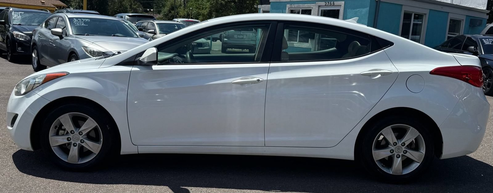 Used 2013 Hyundai Elantra GLS FWD image 6