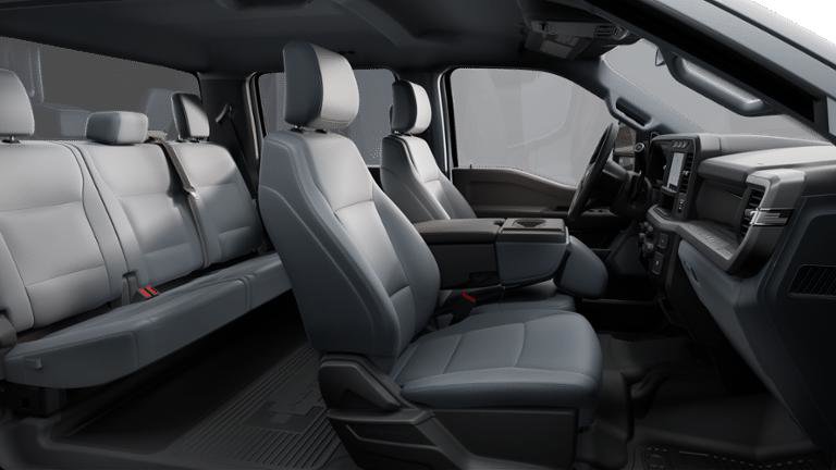 New 2025 Ford F550 4x4 Crew Cab image 6