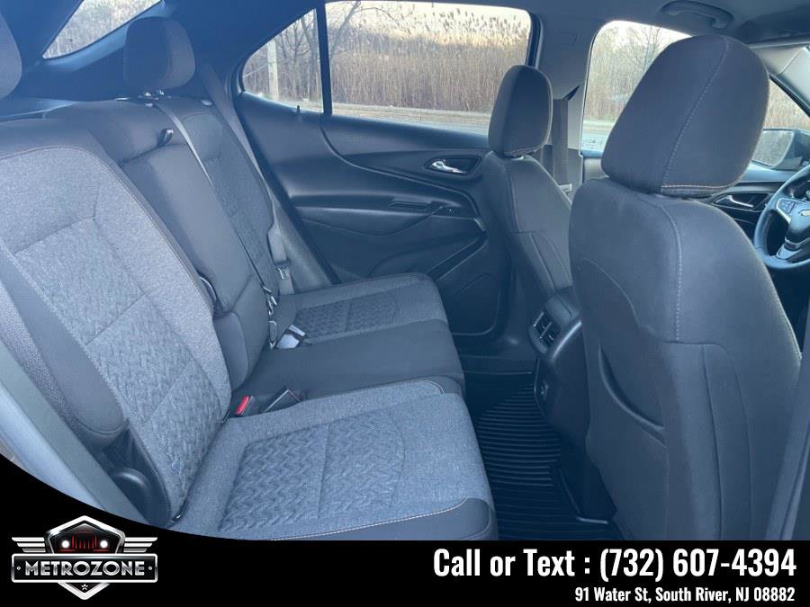Used 2023 Chevrolet Equinox LT image 23