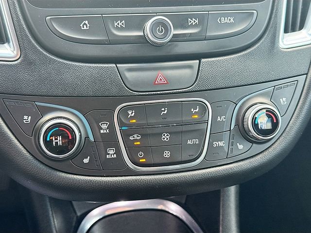 Used 2019 Chevrolet Malibu Premier w/ Sun and Wheel Package image 16