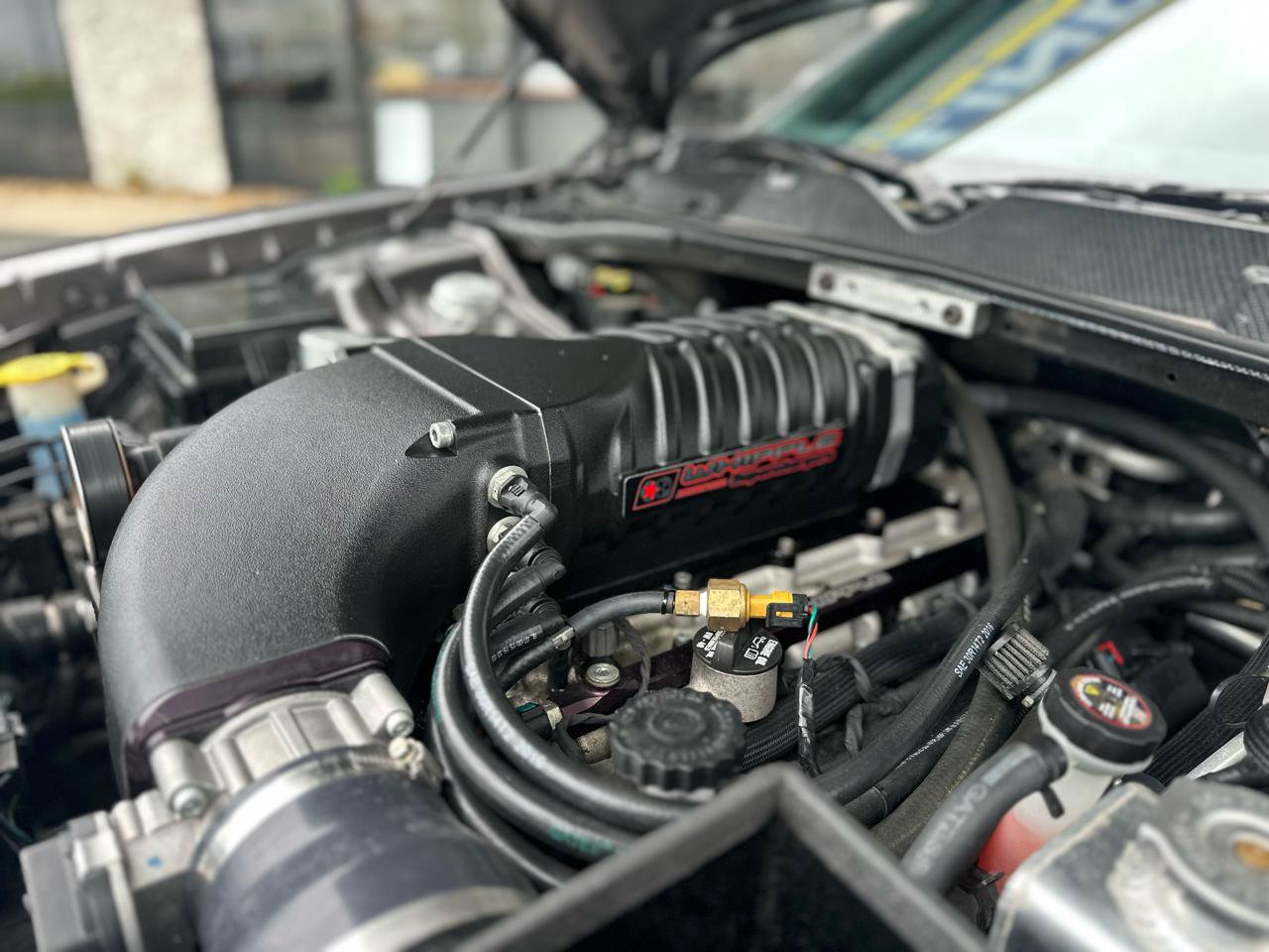 Used 2014 Dodge Challenger SRT8 image 2