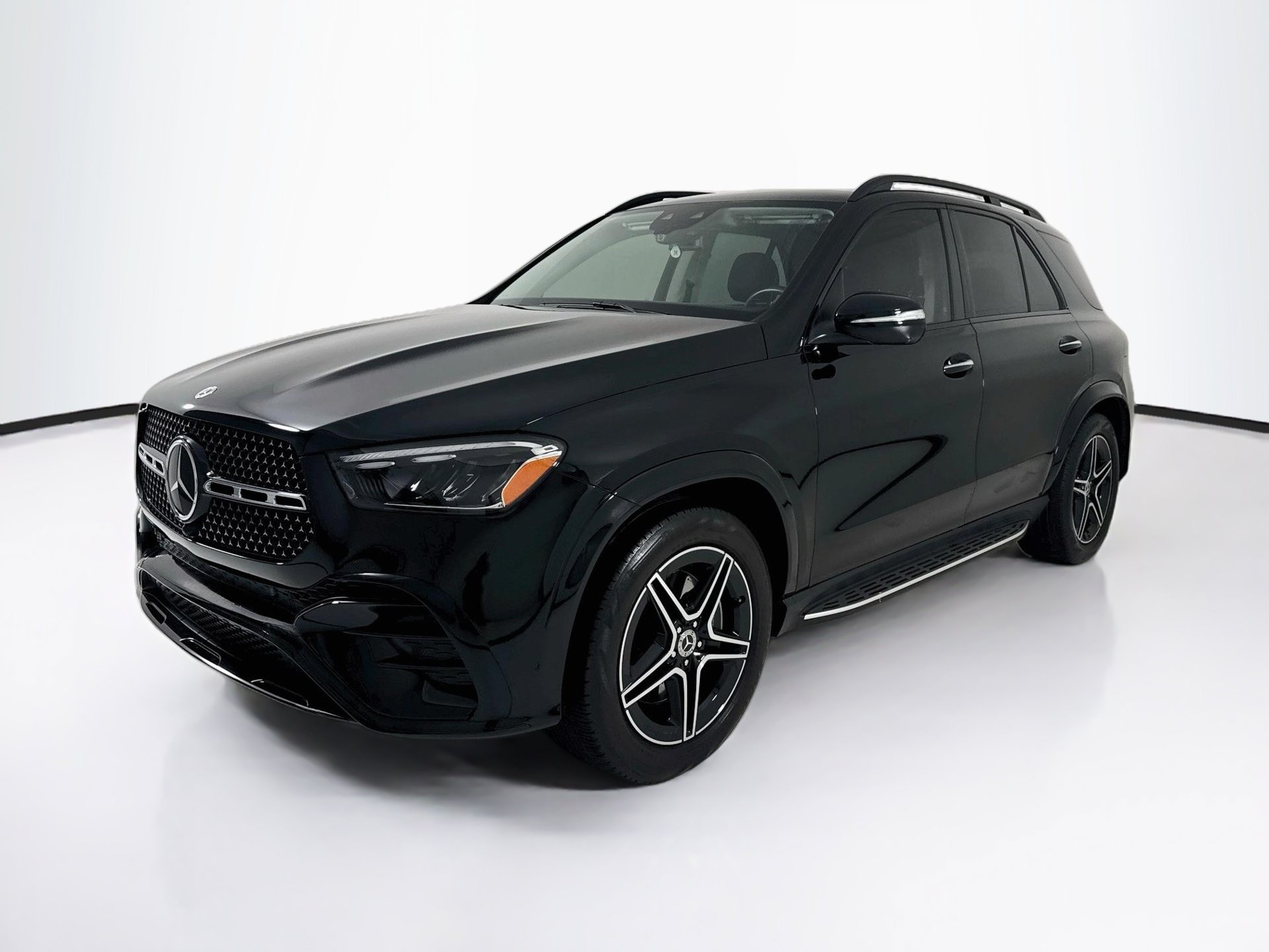 Used 2024 Mercedes-Benz GLE 350 4MATIC image 3