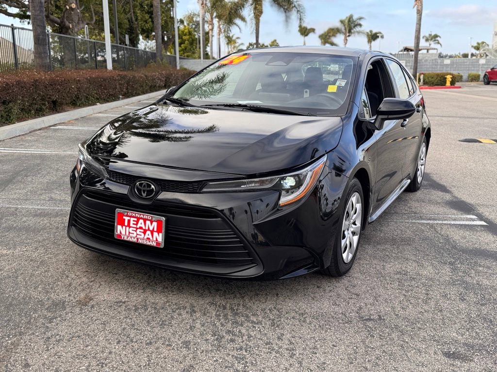 Used 2024 Toyota Corolla LE FWD image 4