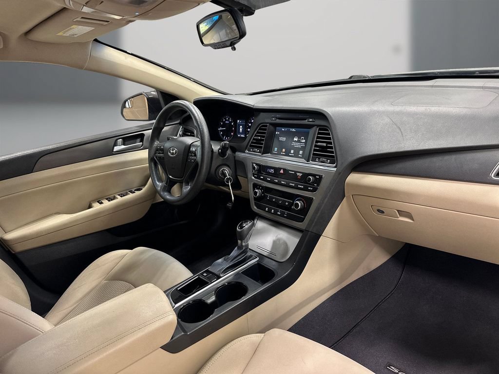 Used 2016 Hyundai Sonata Sport FWD image 16