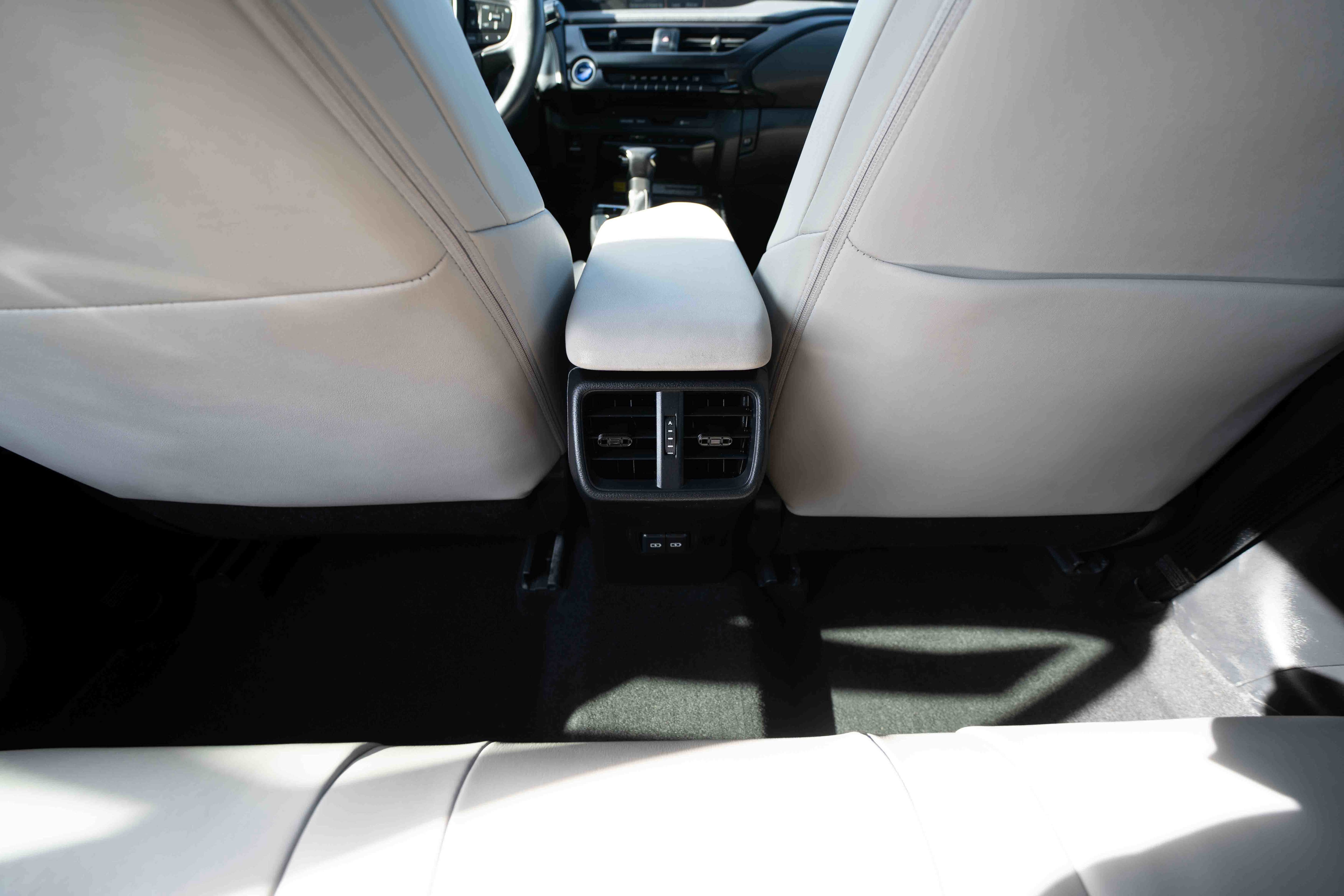 Used 2022 Lexus UX 250h UX 250h image 22