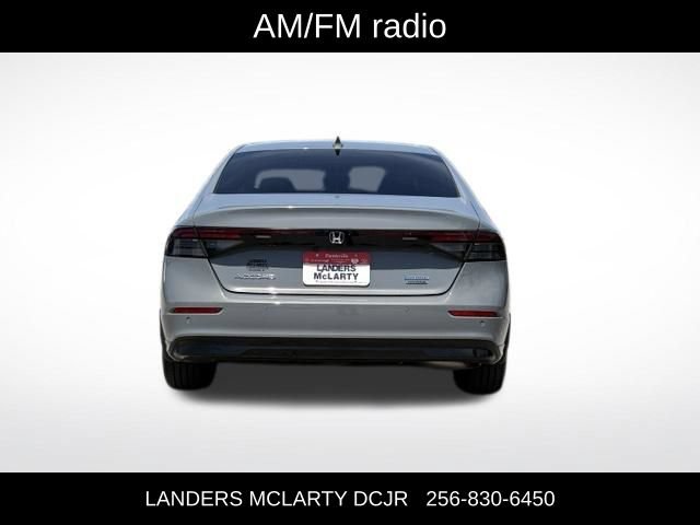 Used 2023 Honda Accord Touring image 9
