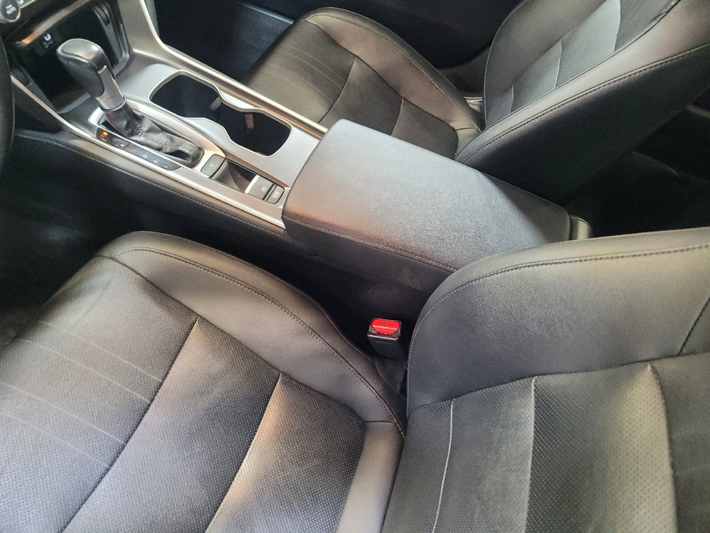 Used 2019 Honda Accord EX-L image 26