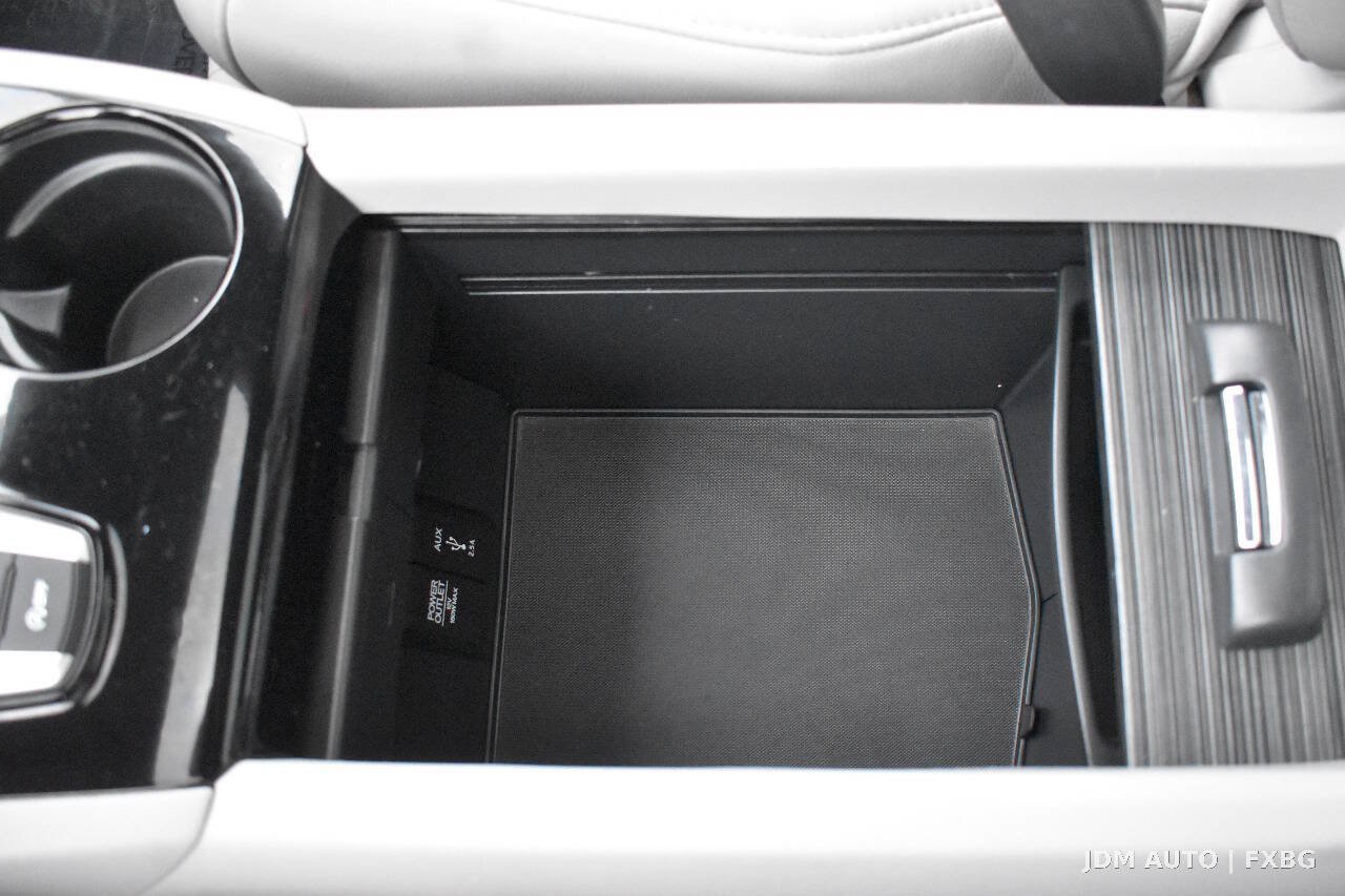 Used 2016 Honda Pilot Elite image 35
