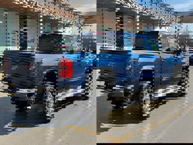 Used 2018 GMC Sierra 3500 SLT image 5