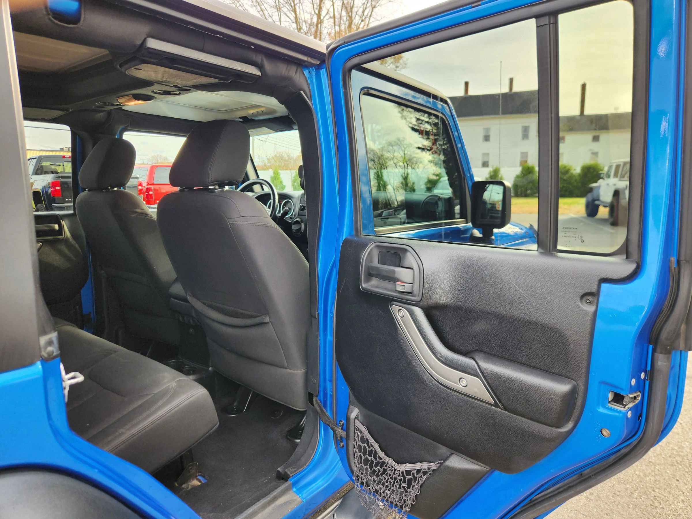 Used 2016 Jeep Wrangler Unlimited Sport w/ Quick Order Package 24S image 33