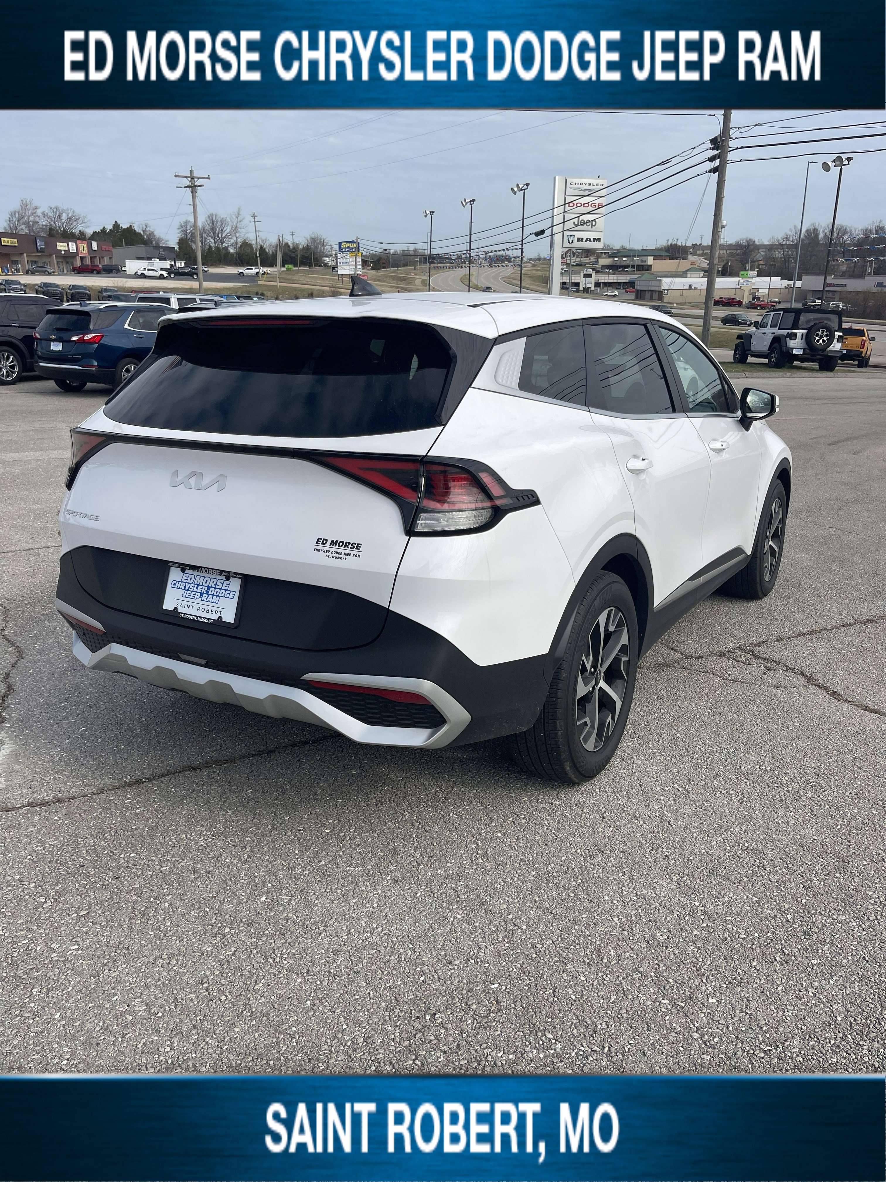Used 2025 Kia Sportage EX image 35