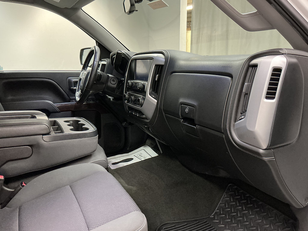 Used 2016 GMC Sierra 1500 SLE w/ SLE Value Package AWD/4WD image 34