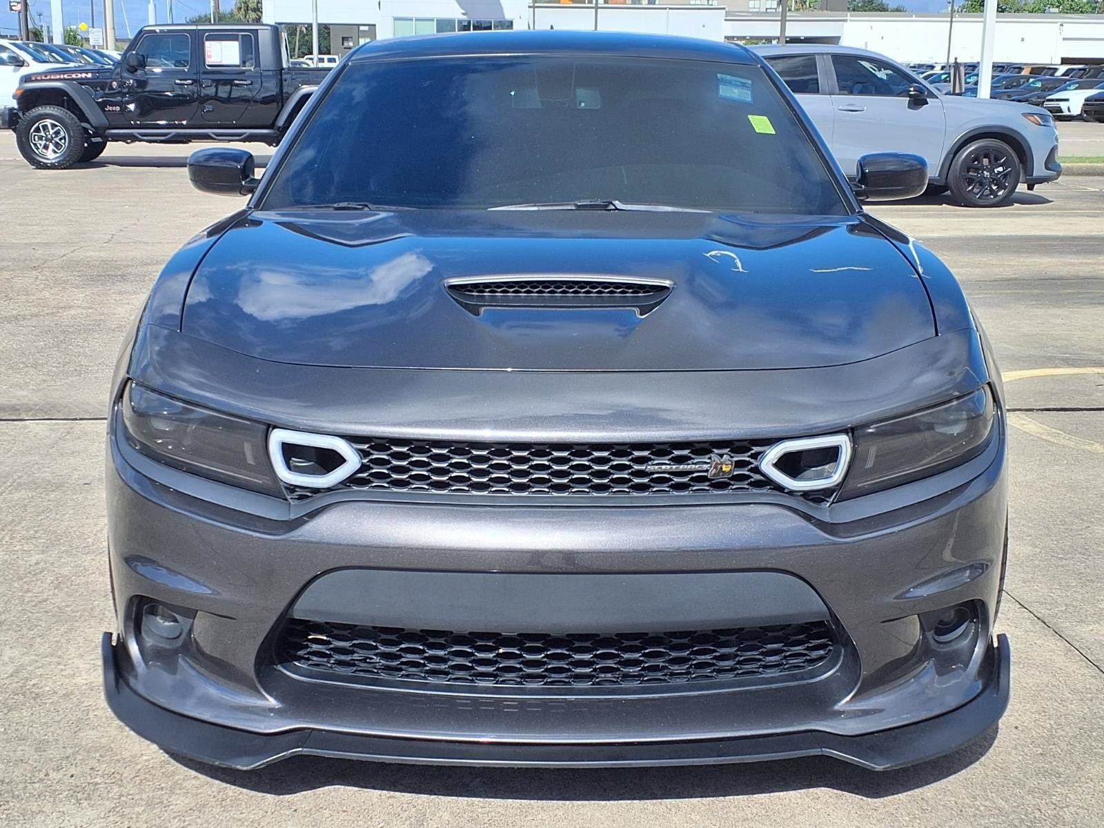 Used 2023 Dodge Charger Scat Pack w/ Plus Group RWD image 2