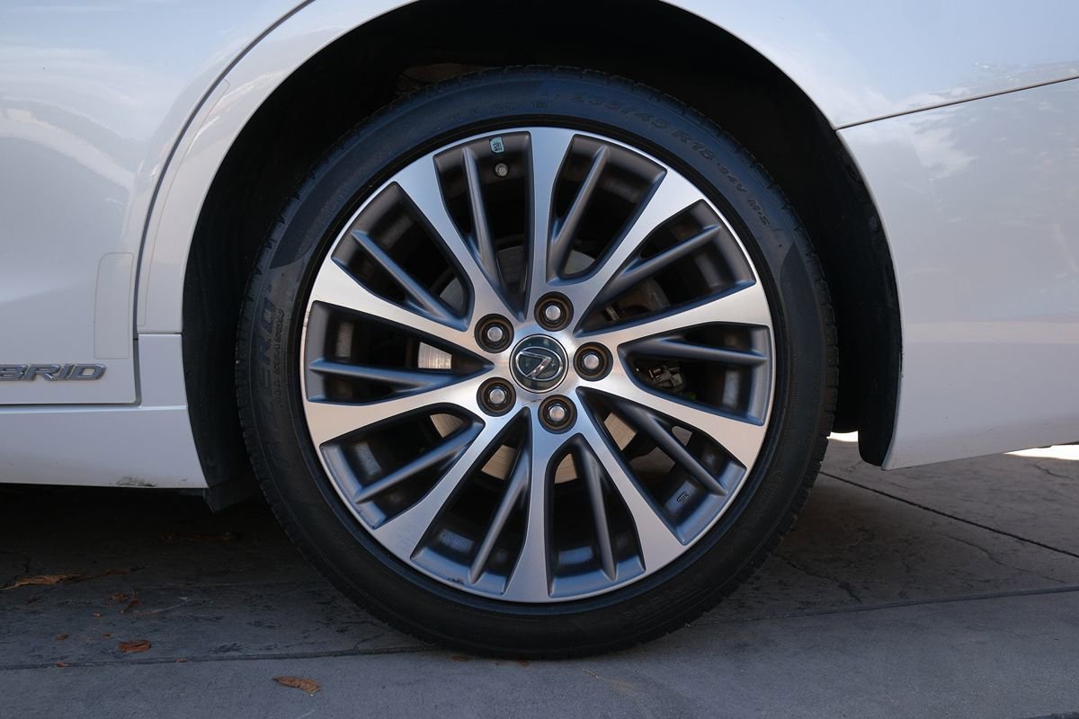 Used 2021 Lexus ES 300h w/ Premium Package FWD image 40