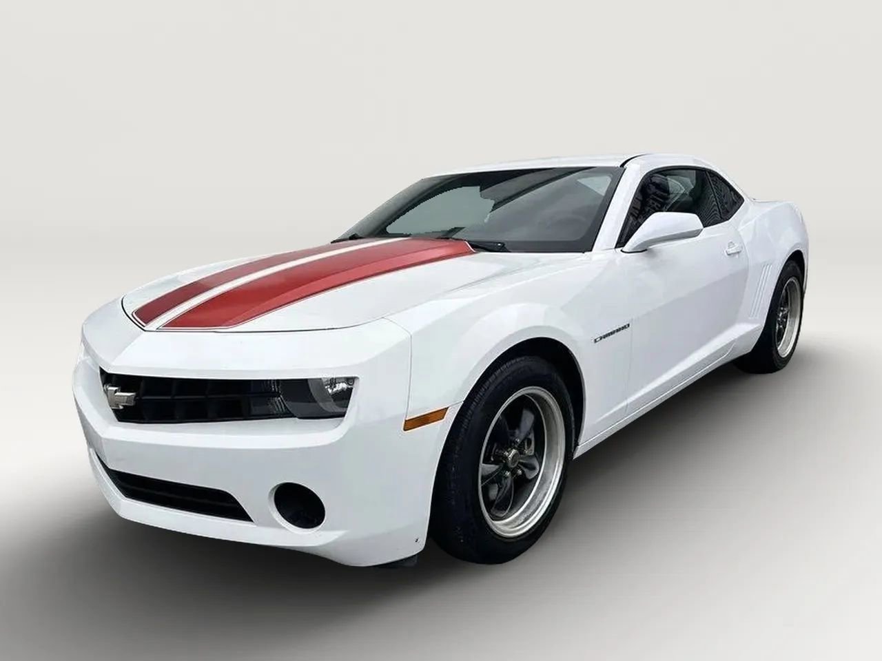 Used 2012 Chevrolet Camaro LS RWD image 8