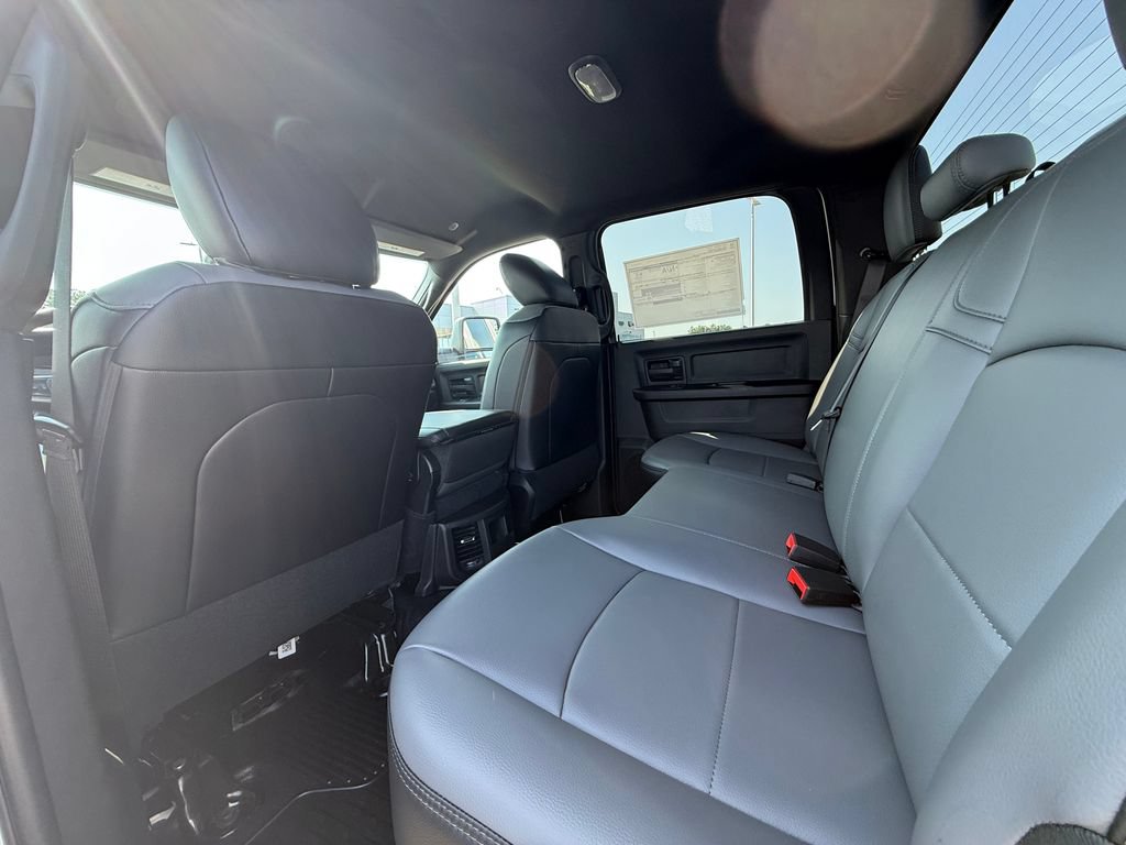 New 2027 RAM 3500 Tradesman w/ Chrome Appearance Group A AWD/4WD image 22