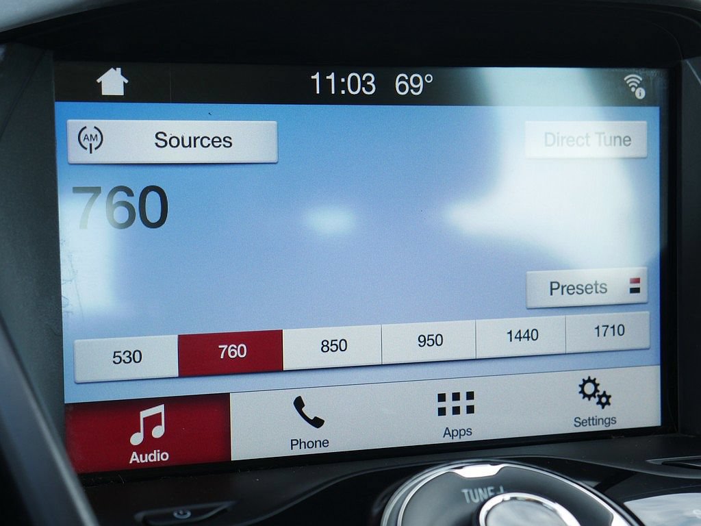 Used 2017 Ford C-MAX Energi Titanium w/ Equipment Group 501A FWD image 39
