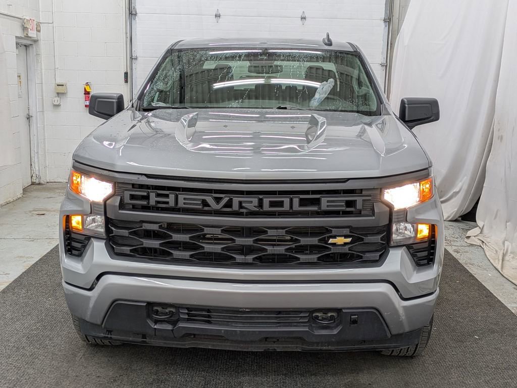 Used 2024 Chevrolet Silverado 1500 Custom image 16