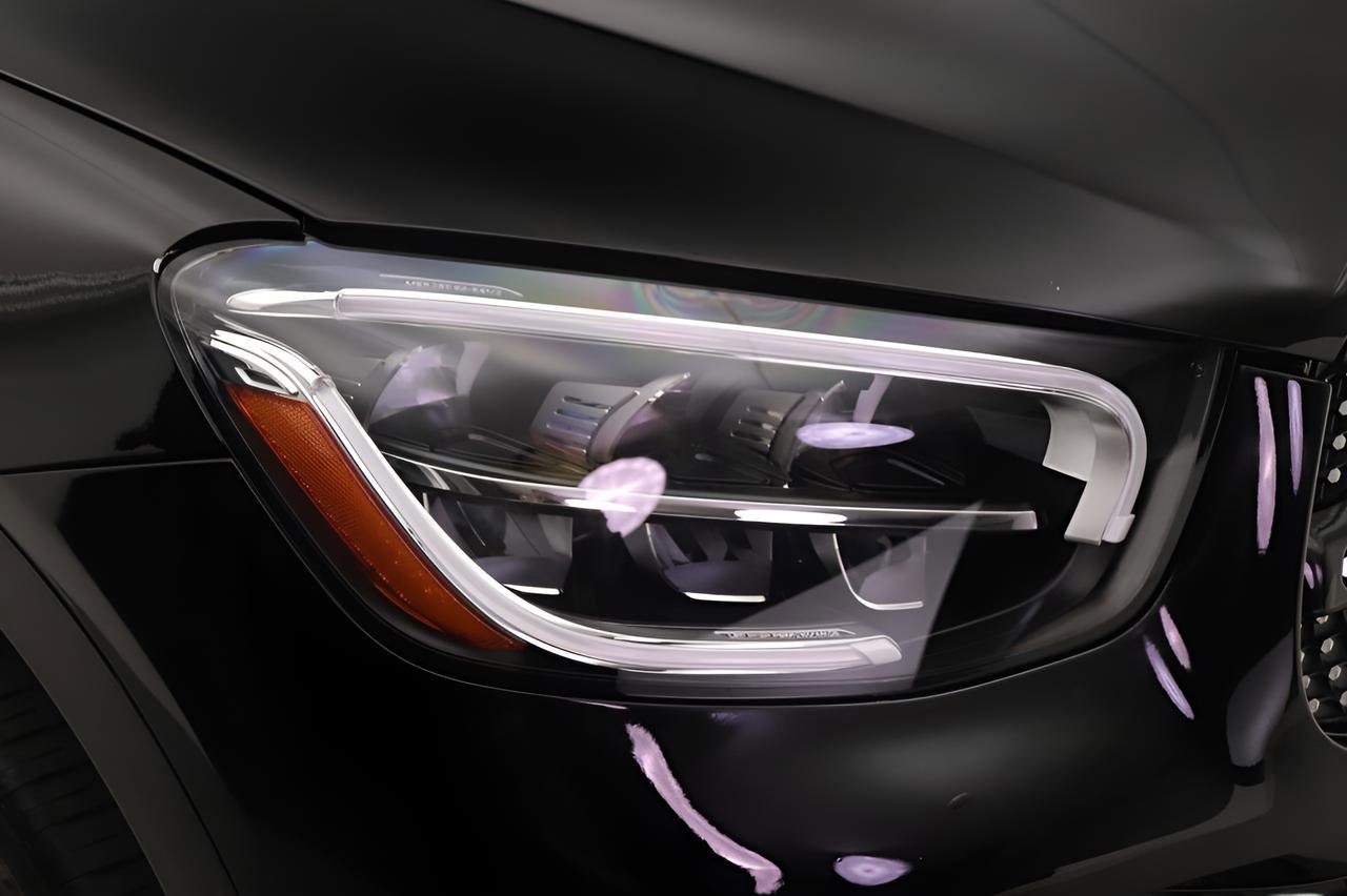 Certified 2022 Mercedes-Benz GLC 300 image 24