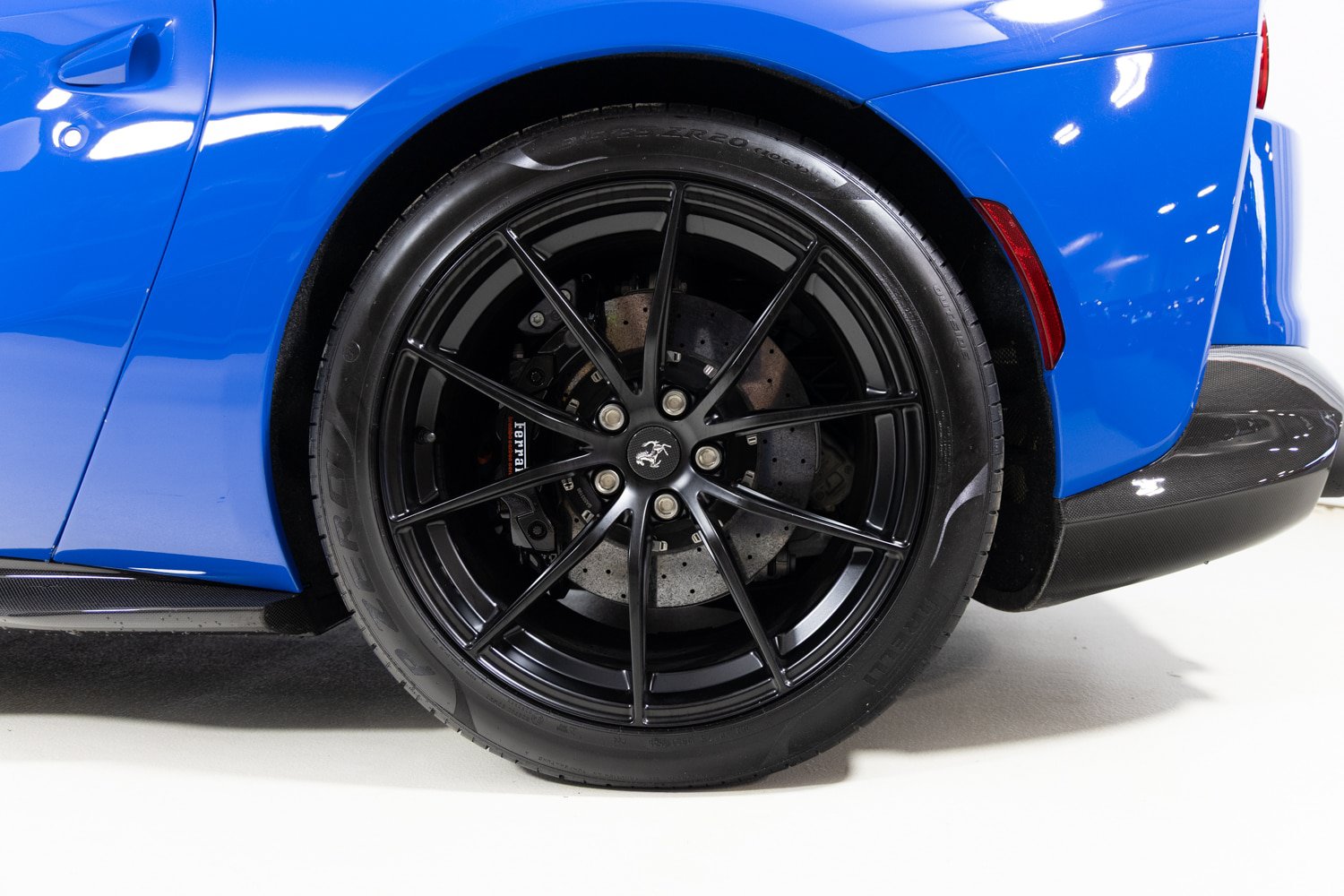 Certified 2022 Ferrari 812 GTS RWD image 15