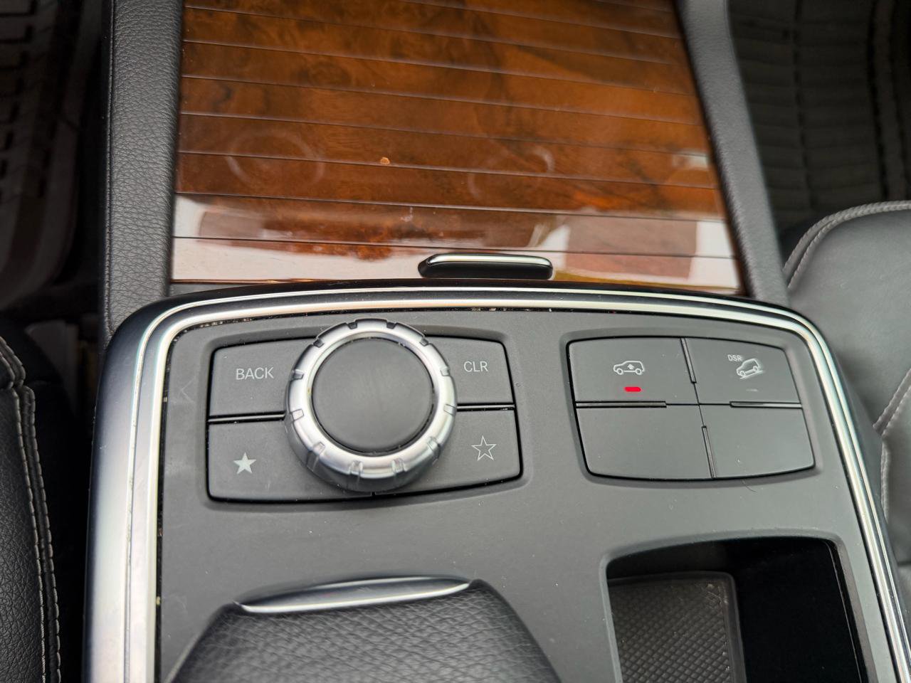 Used 2014 Mercedes-Benz GL 350 BlueTEC 4MATIC image 28