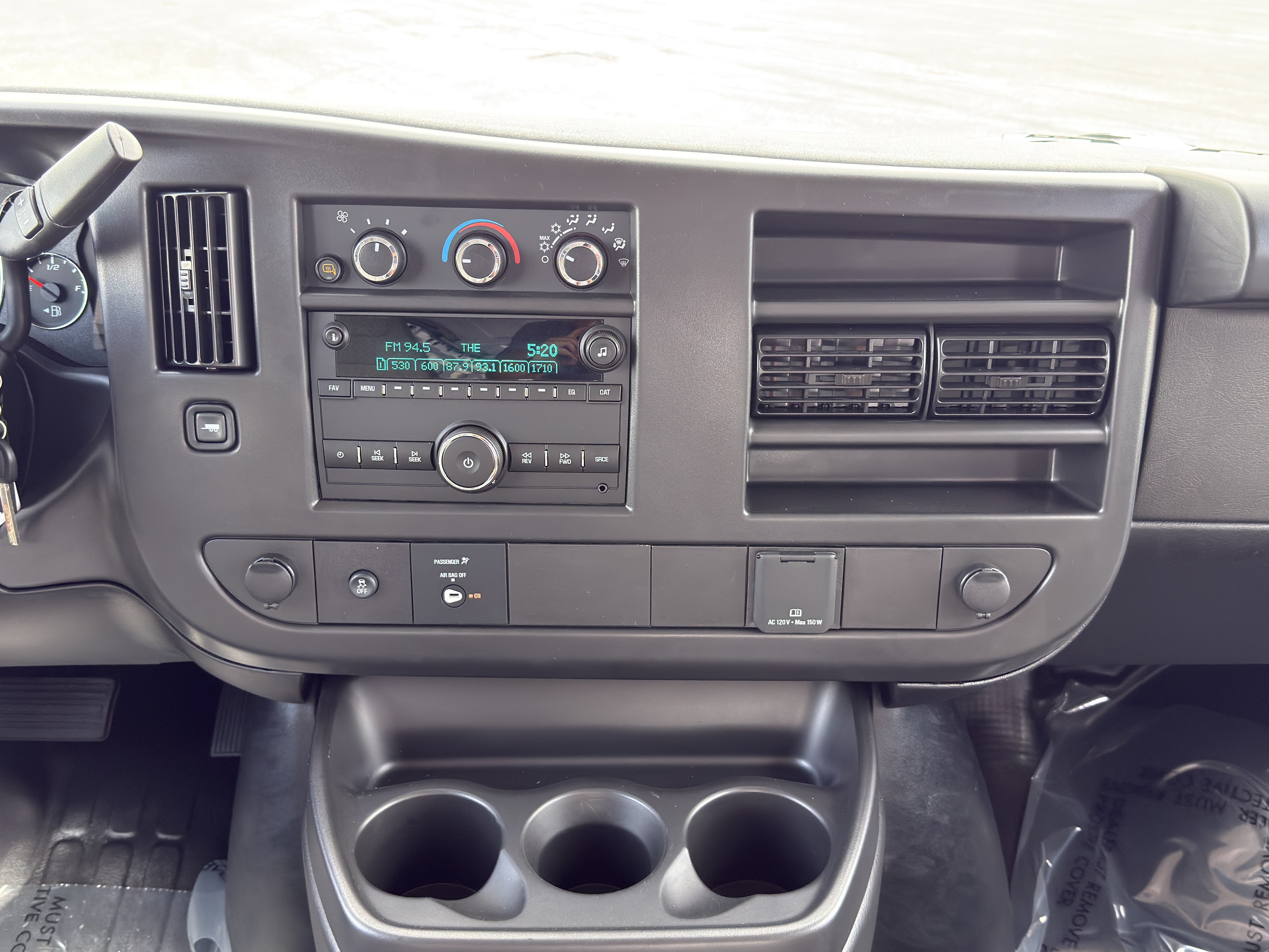 New 2026 GMC Savana 2500 Extended w/ Driver Convenience Package RWD image 22