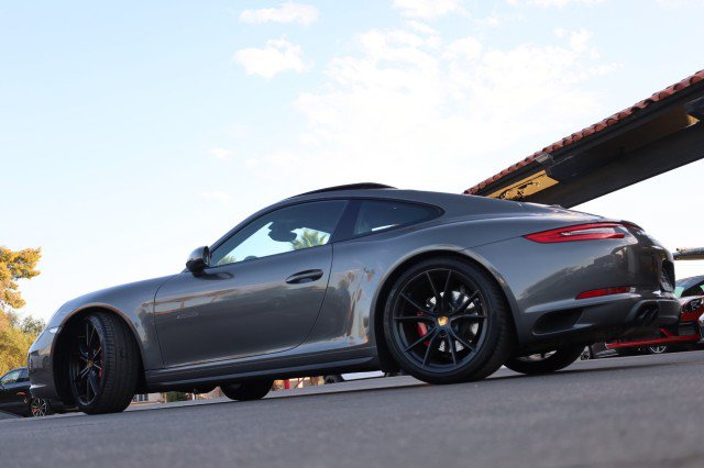 Used 2017 Porsche 911 Carrera 4S AWD/4WD image 17
