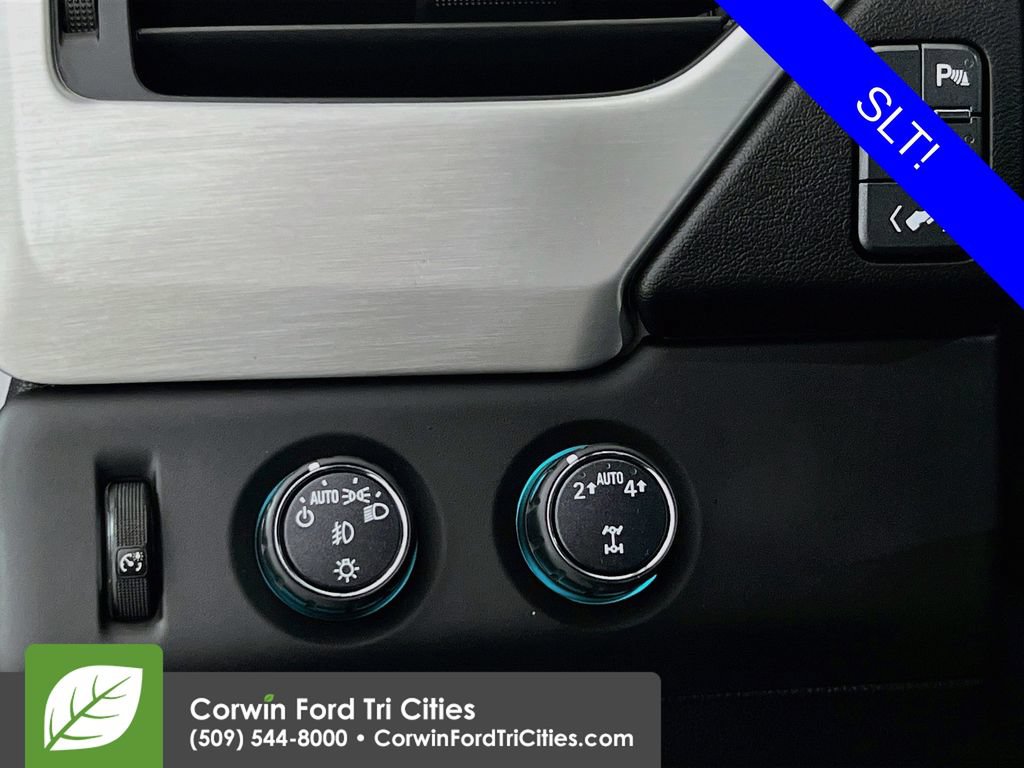 Used 2017 GMC Yukon SLT AWD/4WD image 21