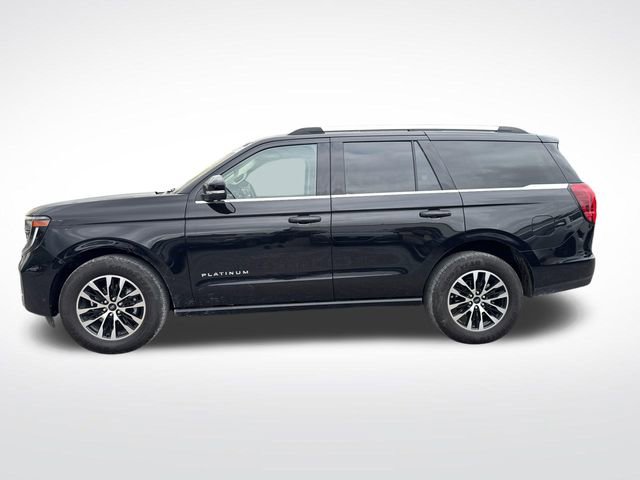 Used 2025 Ford Expedition Platinum AWD/4WD image 2