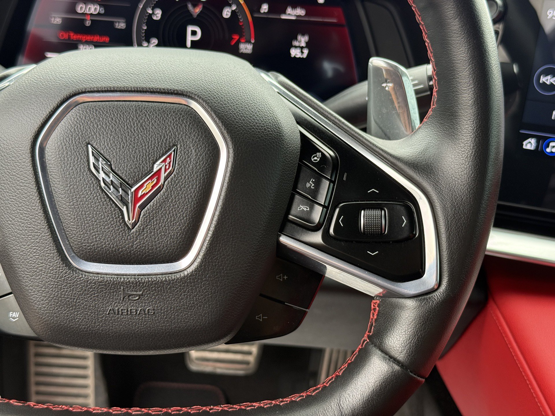 Used 2023 Chevrolet Corvette Stingray Preferred Cpe w/ Z51 Performance Package RWD image 22