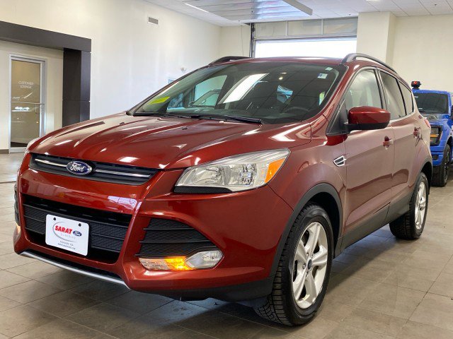 Used 2016 Ford Escape SE w/ Equipment Group 201A image 4