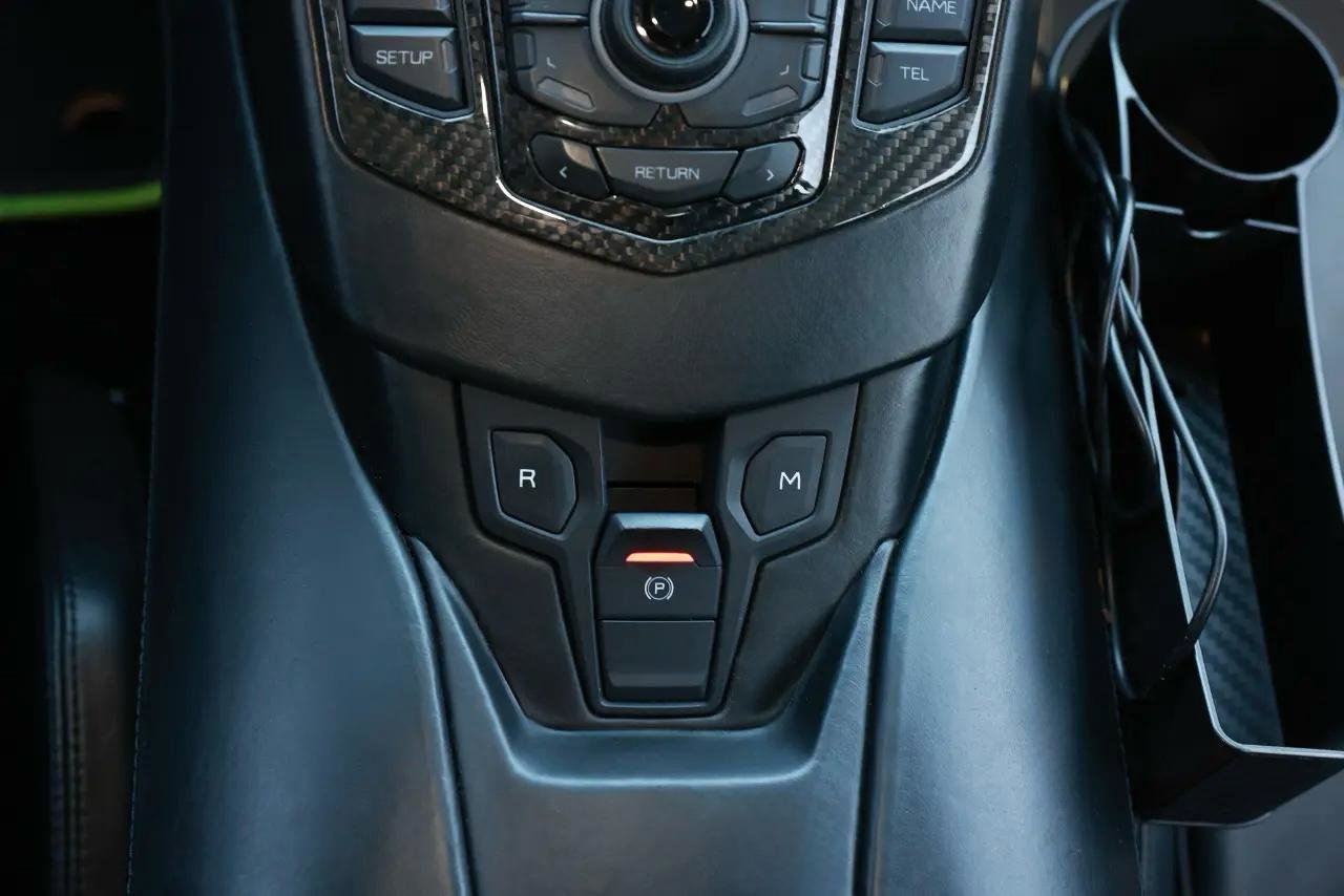 Used 2012 Lamborghini Aventador LP 700-4 image 29